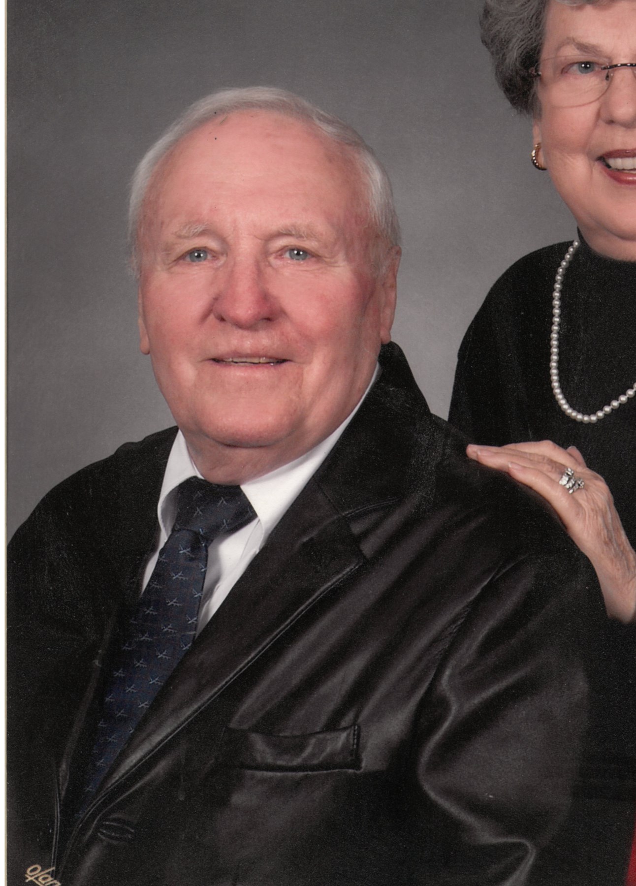 Obituary of Alvin Adolph Hecker