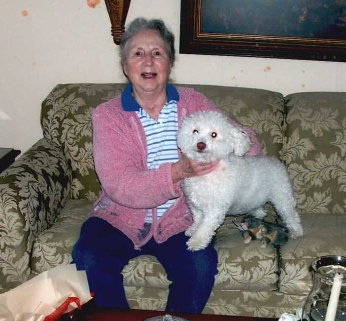 Obituary of Anita B. Roush