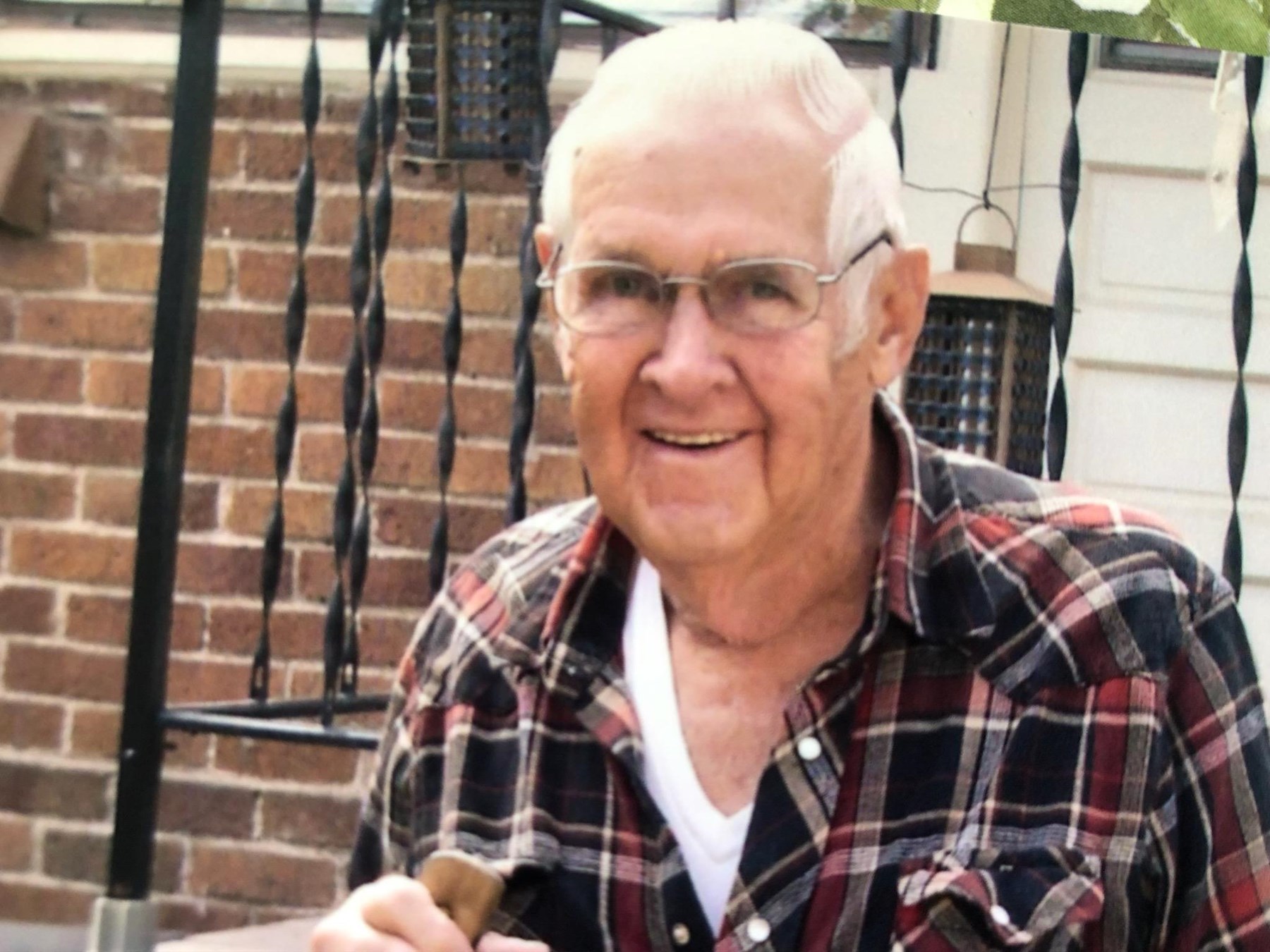 Obituary of Thomas Arthur Hoy