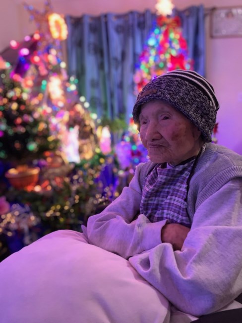 Obituary of Ai Thi Nguyen