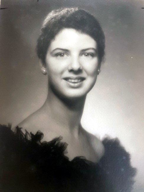 Obituary of Helen Brewer Justice