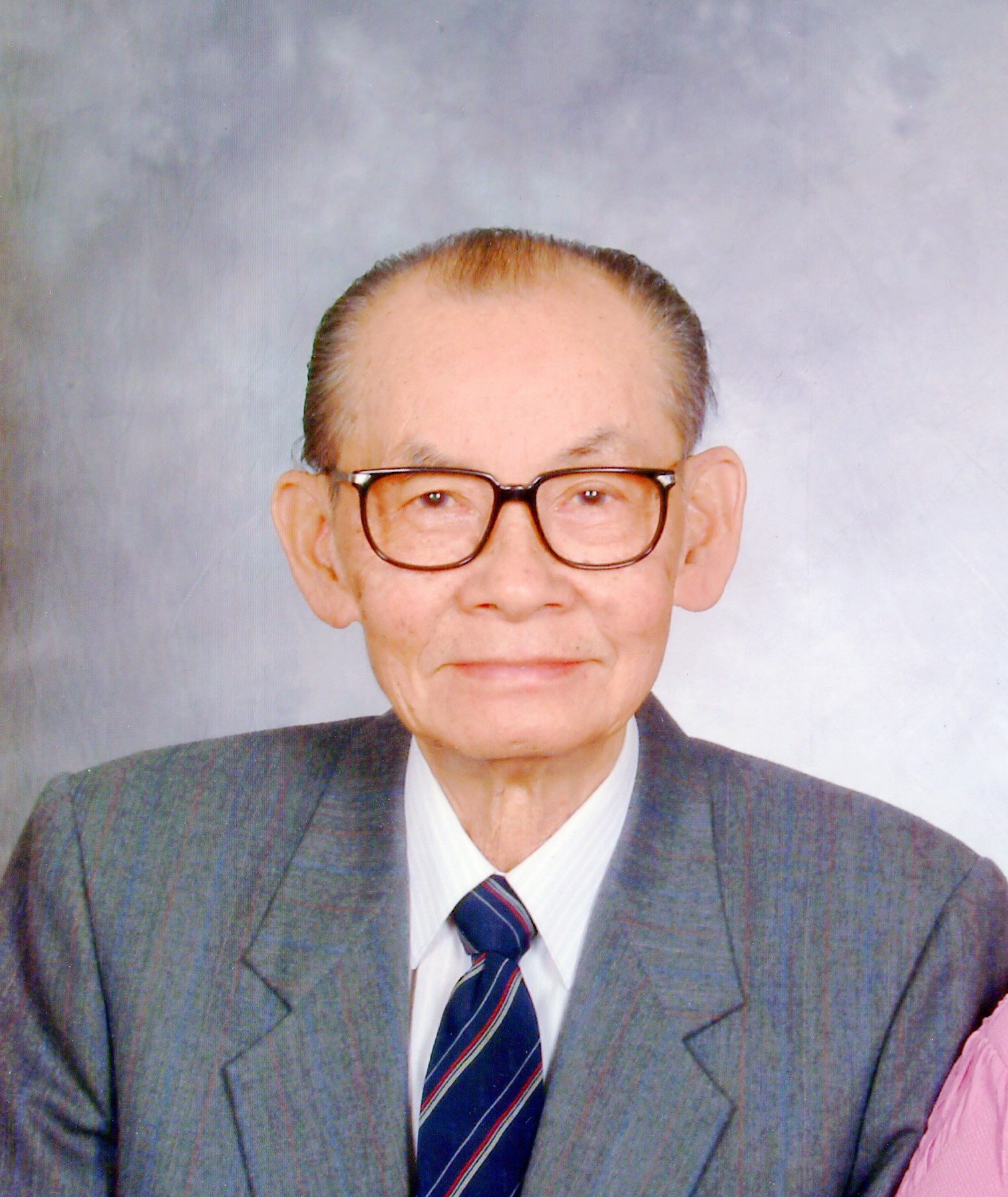 Obituary of Mr Tony Locke