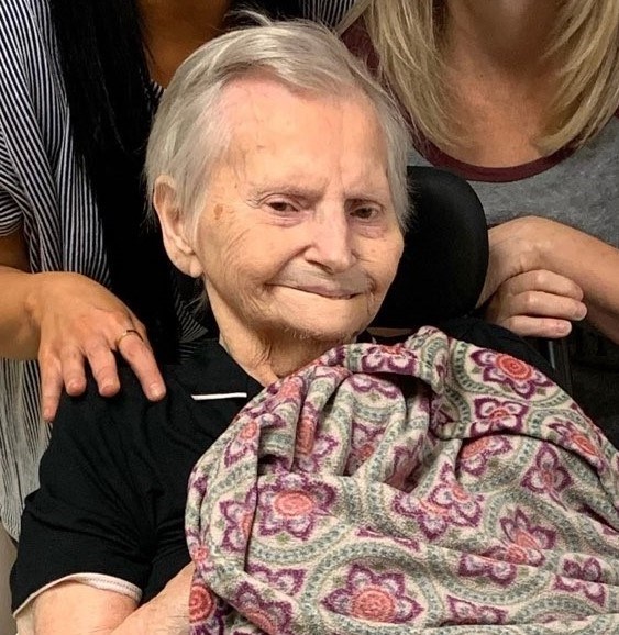 Obituary of Helen Margaret Perry