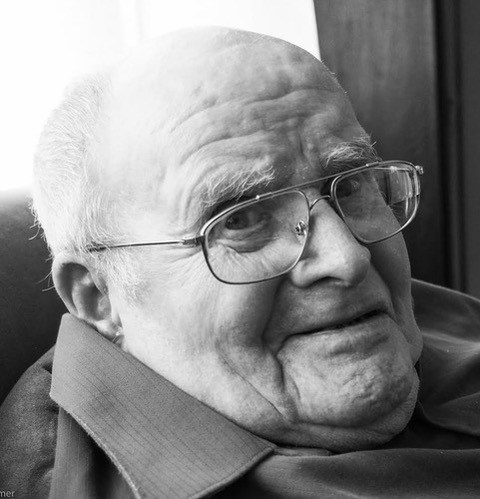 obituary image