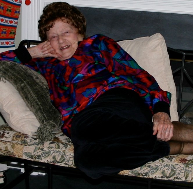 Obituary of Inez B McCullough