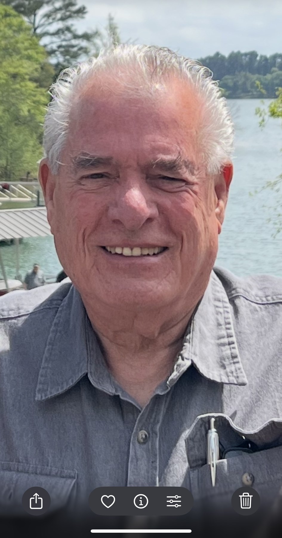 Obituario de George MacArthur "Mac" Banks