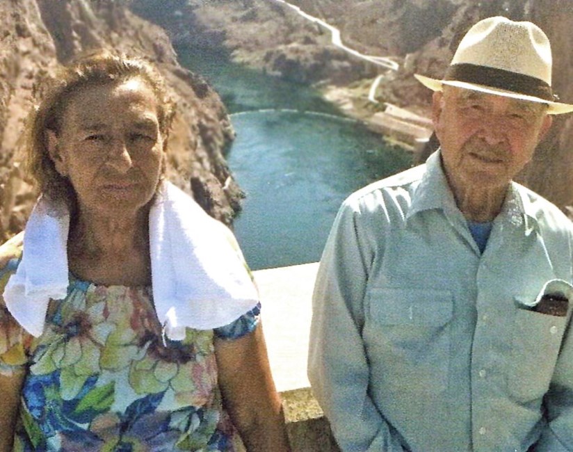 Obituary of Guadalupe Castro de Peñuelas