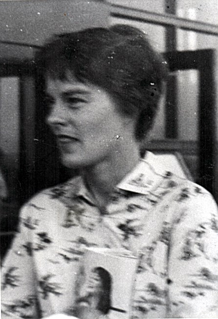 Obituario de Doris S. Deane