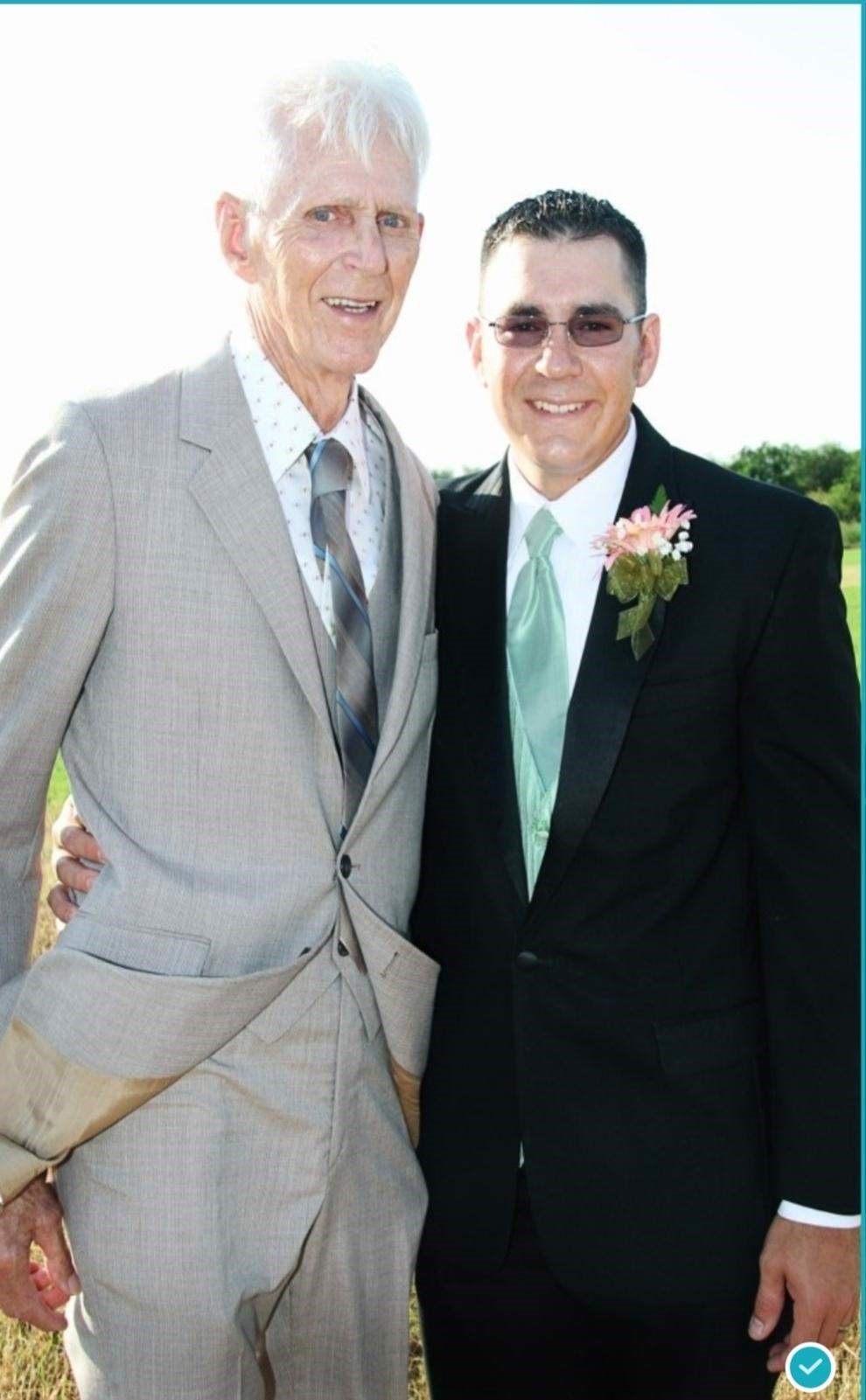 Obituary of Lester David Dunn