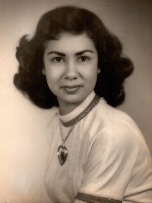 Obituary of Gloria C. Castillo