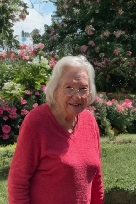 Obituary of Phyllis E Clark