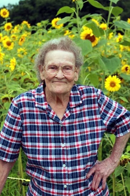 Obituary of Earlene "Granny" Dixon