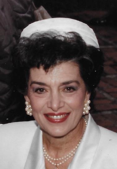 Obituario de Emilie D Theodore