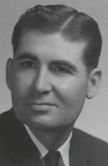 Obituary of Leslie R. Hinds