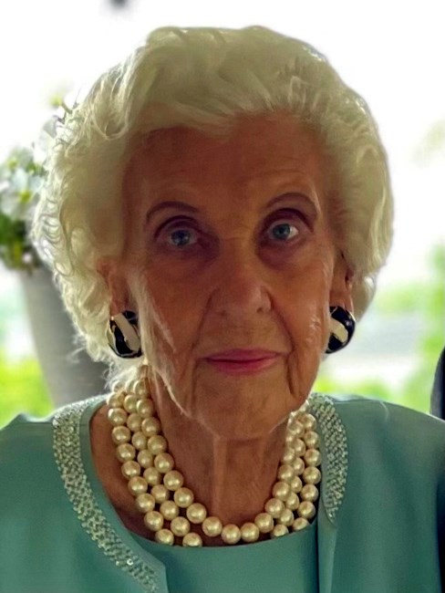 Obituary of Betty Ivey  Saladna