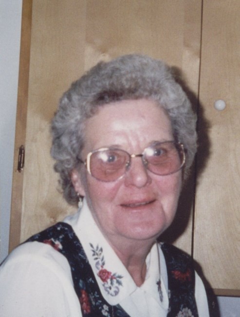 Obituary of Johanna Ann Theodora DeBoer Hogendoorn