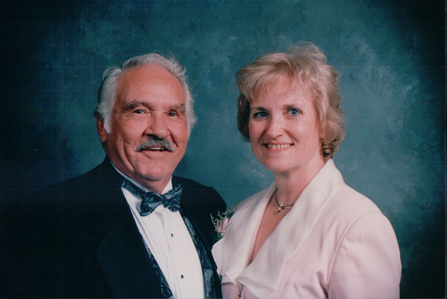 Obituary of Elmer Robert Mangelsdorf