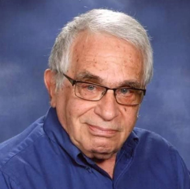 Obituary of Lloyd Richard Singer