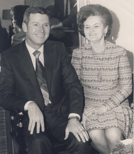 Obituary of Wilma L. Stoops McCarty