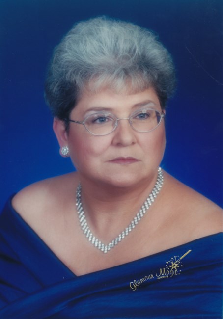 Obituario de Mrs. Suzanne Marie Villeneuve Bradley
