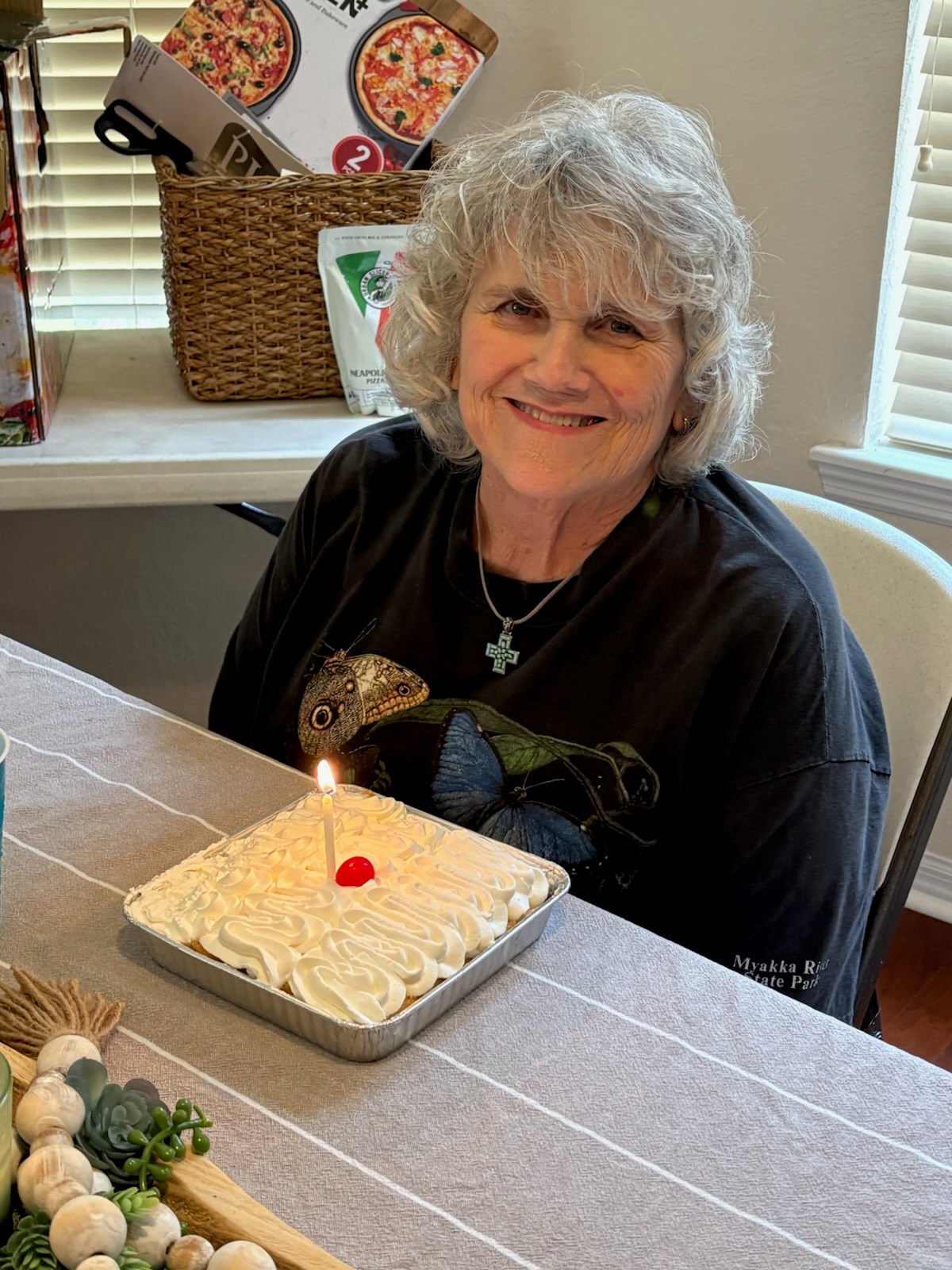 Obituary of Susan Dale Burt Youngblood