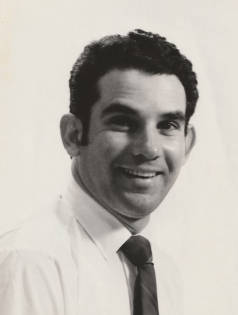 Obituary of Luis Carrillo