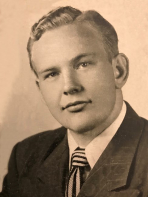 Obituary of Harold Gubler Russell