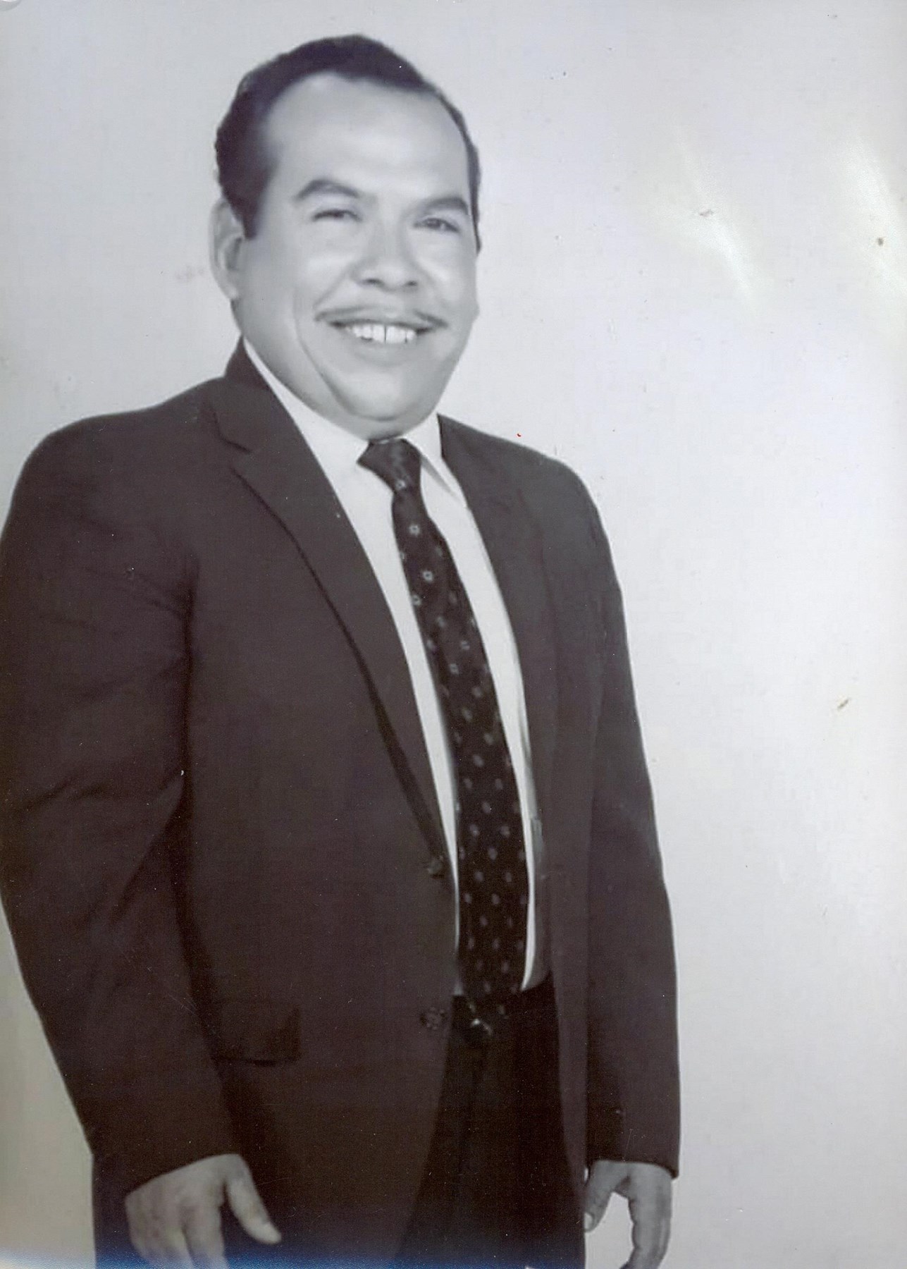 Obituary of Lucio Rojas