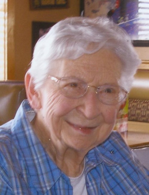 Obituary of Maxine Ruth Hincher Ray