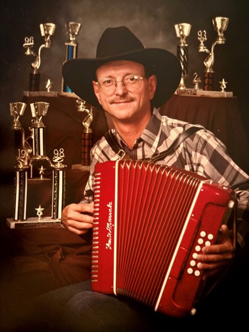 Obituary of Johnny Ray Hubacek