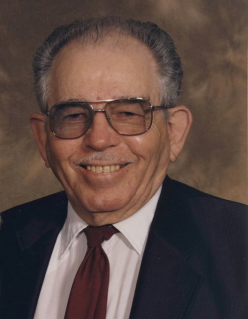 Obituary of Larry Thomas Elliott