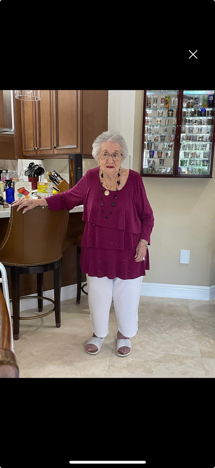 Obituary of Mary Manna