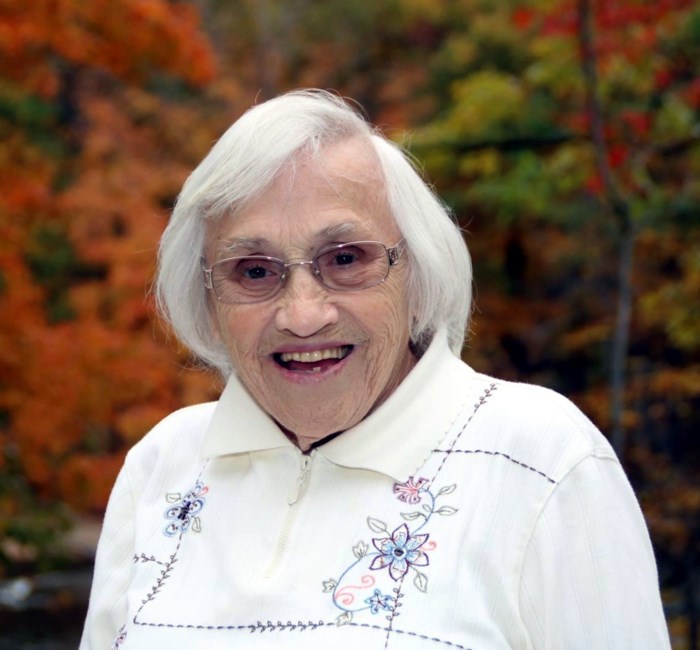 Obituary of Mary J. Deshane