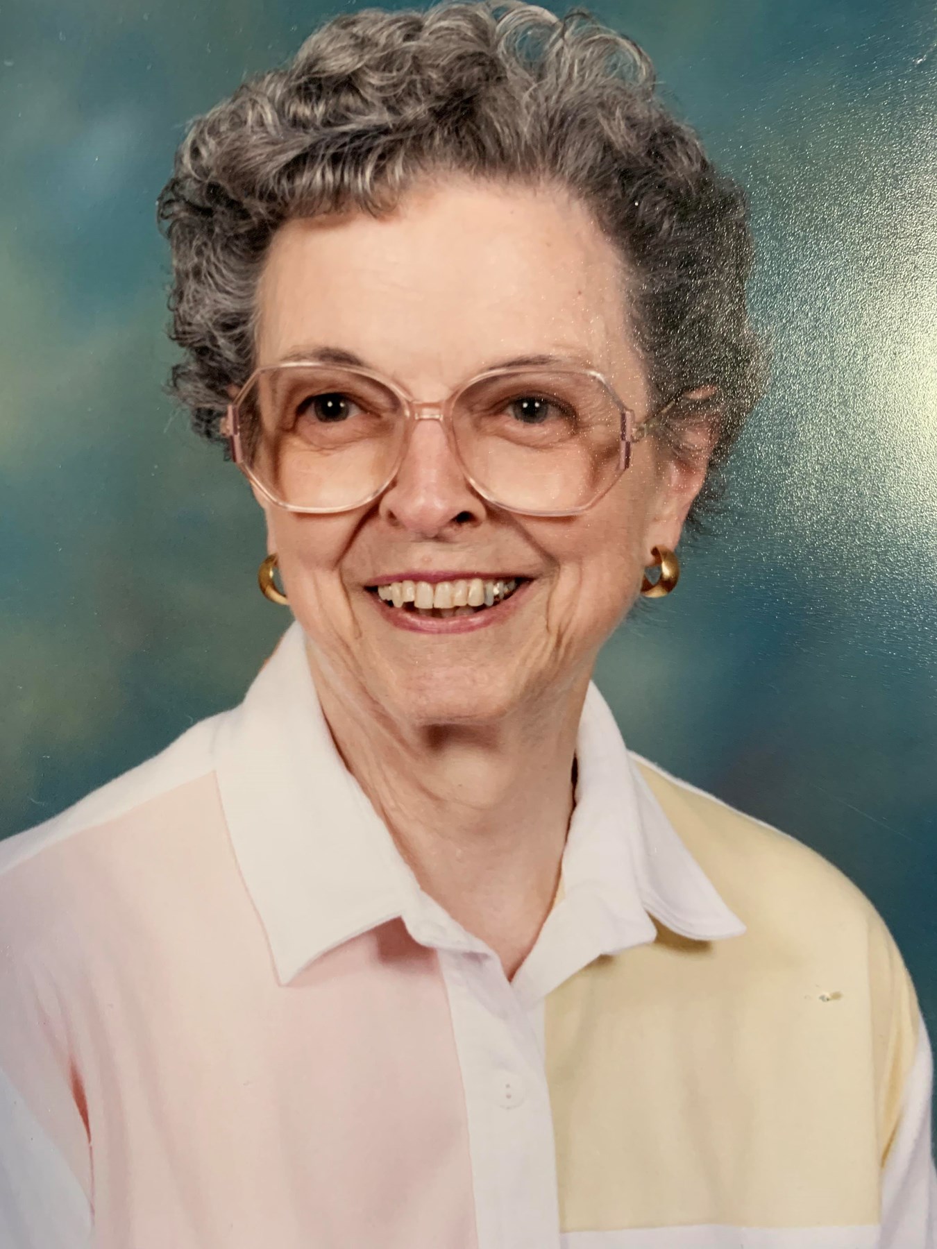 Obituary of Geraldine Rosa Thayer Kelley