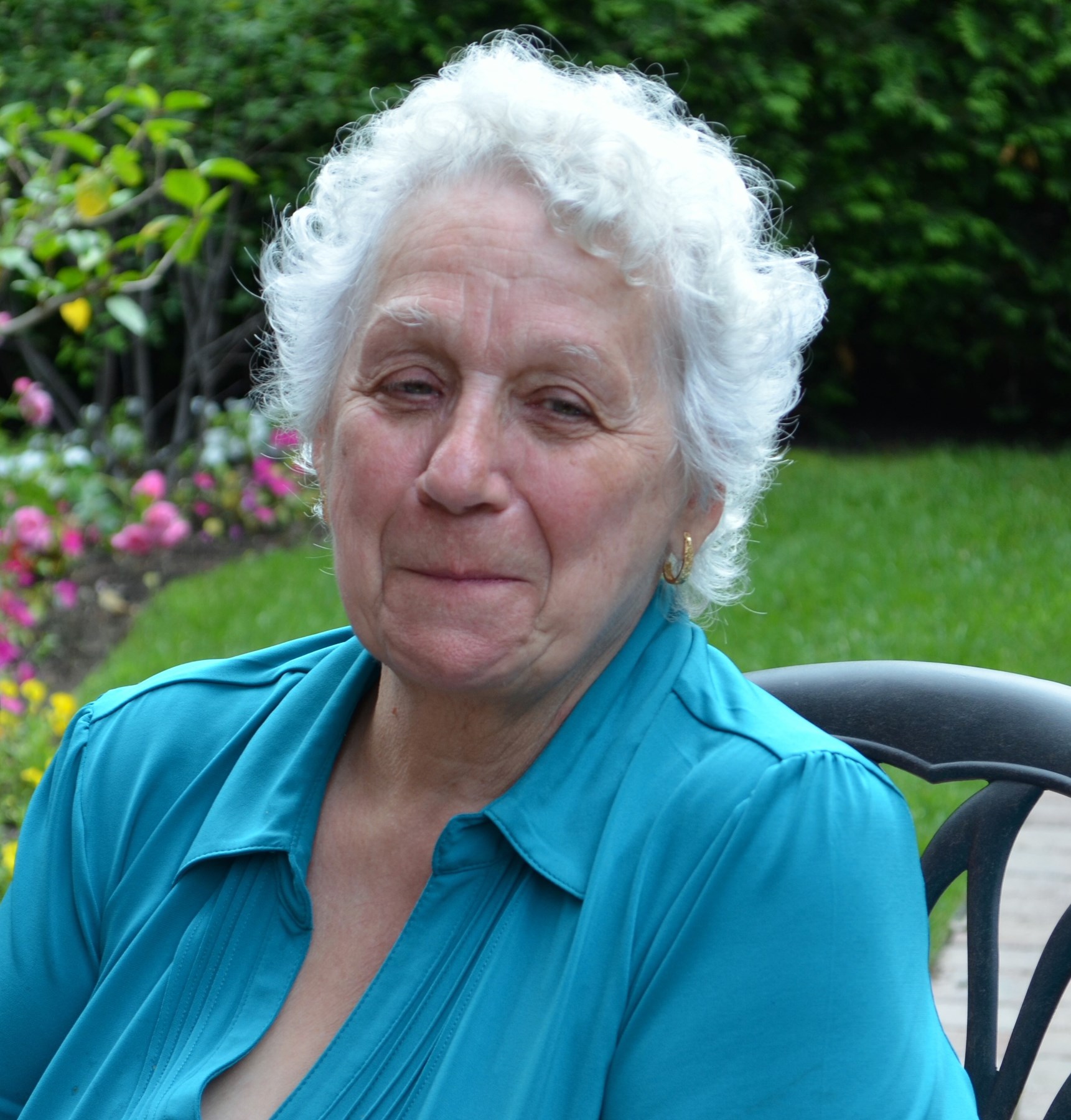 Claudette Isabelle Obituary l AncienneLorette, QC