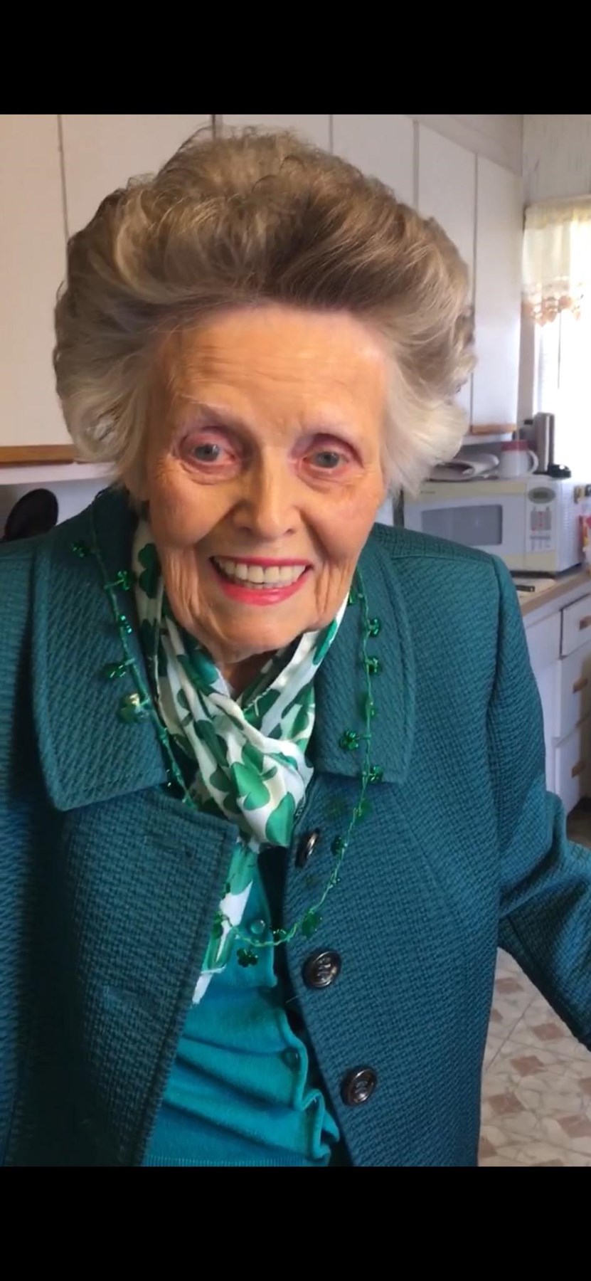 Obituary of Eileen Thomas