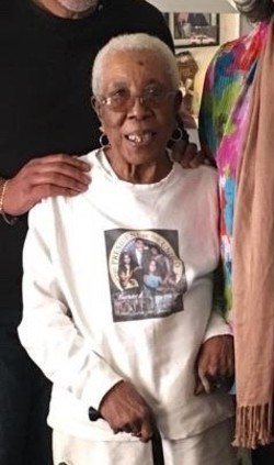 Obituary of Willa Thomas