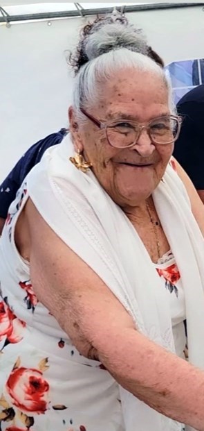 Obituary of Juana Santillano