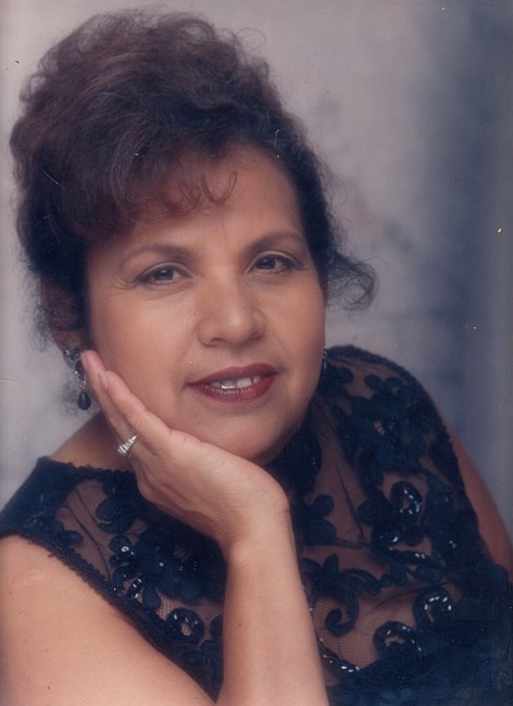 Obituario de Maria Teresa Benavides Padilla