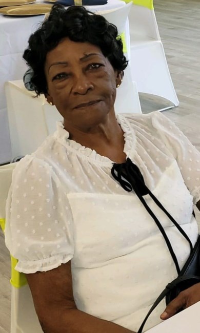 Obituario de Miriam Mavis Moore