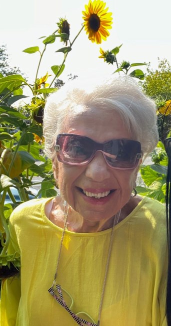 Obituary of Marilyn "Lynne" Hagelin