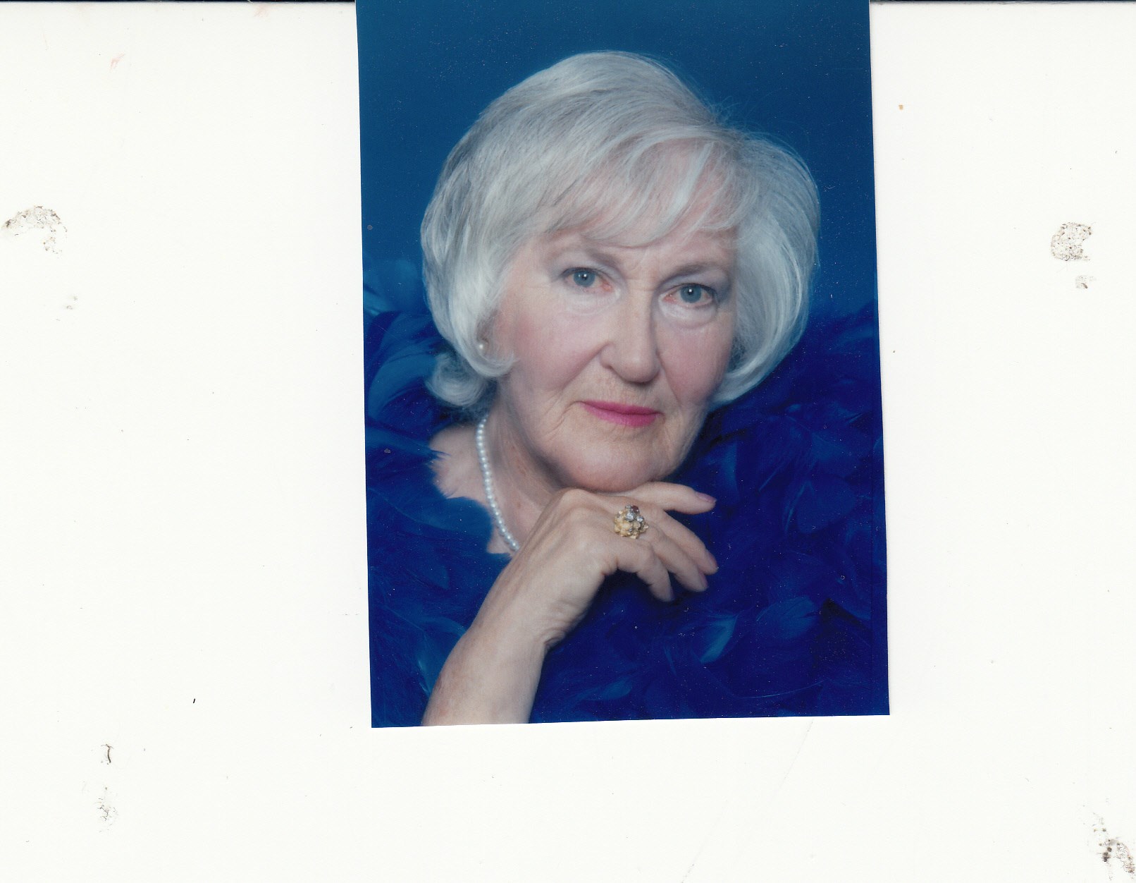 Obituary of Margaret Patricia Davies