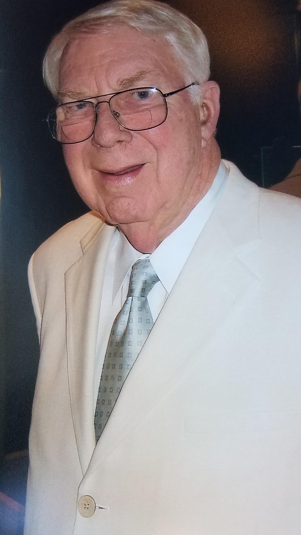 Obituary of Henry Darryl Hoffman