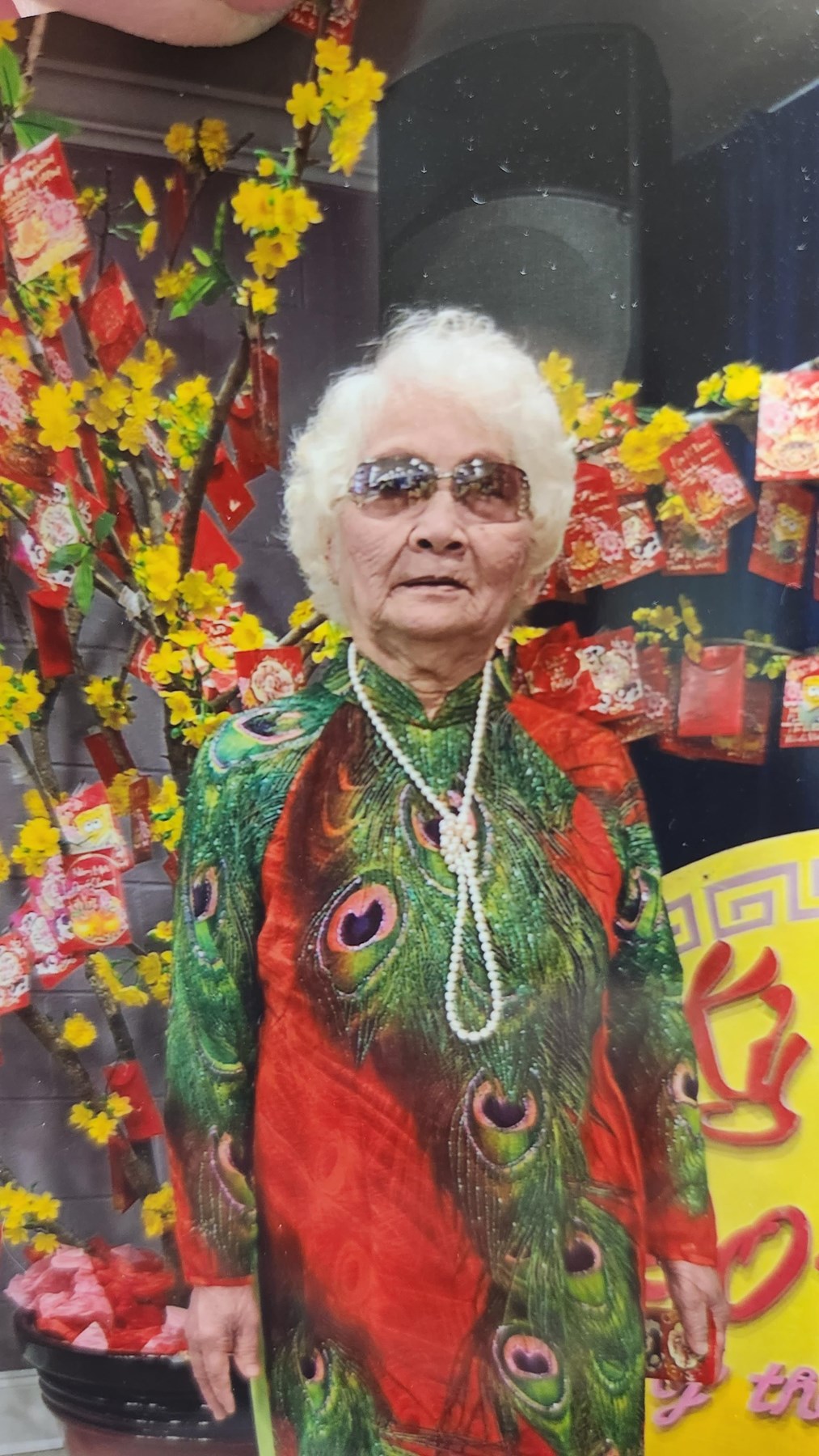 Obituary of Hiep Thi Le