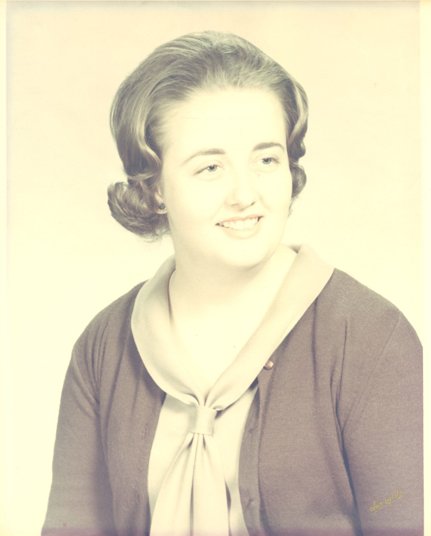 Obituary of Violet Scott Klein