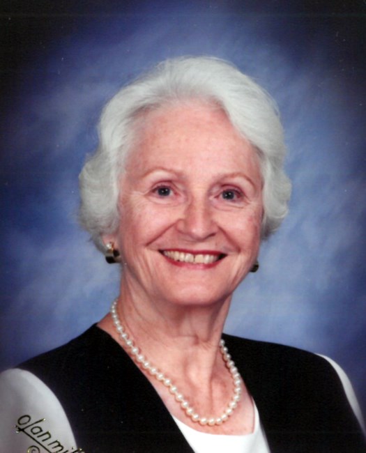 Obituary of Nell Ewing Davis