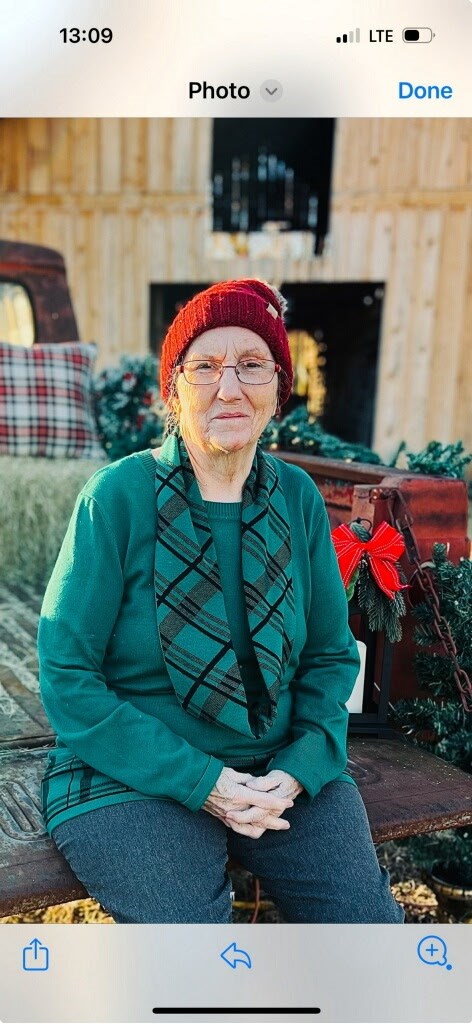 Obituary of Shirley A Taravella