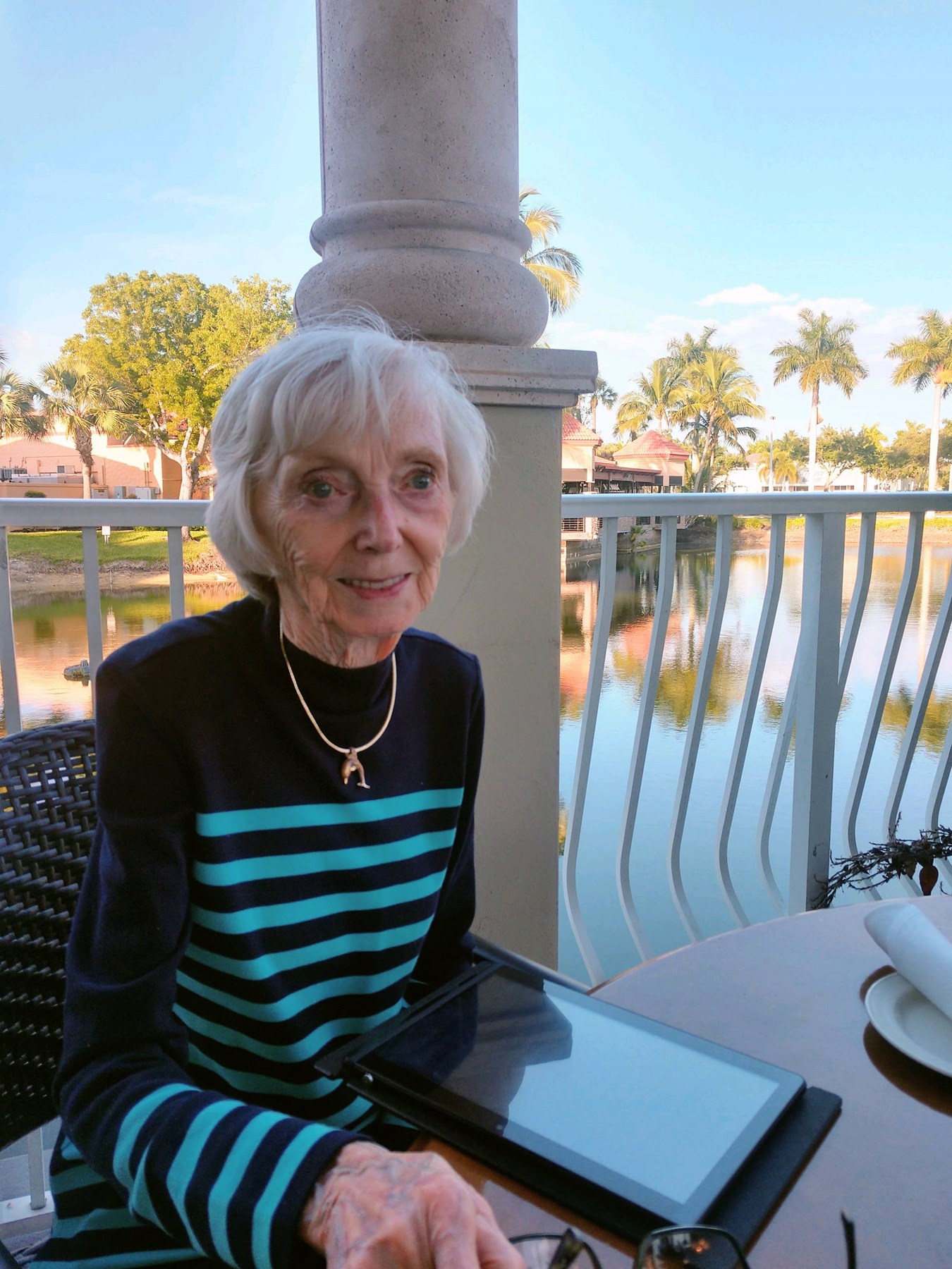 Obituary of Thelma Nutter Varhach