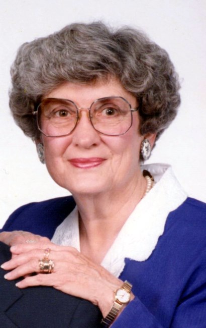 Obituary of Helen Hockett Dudley
