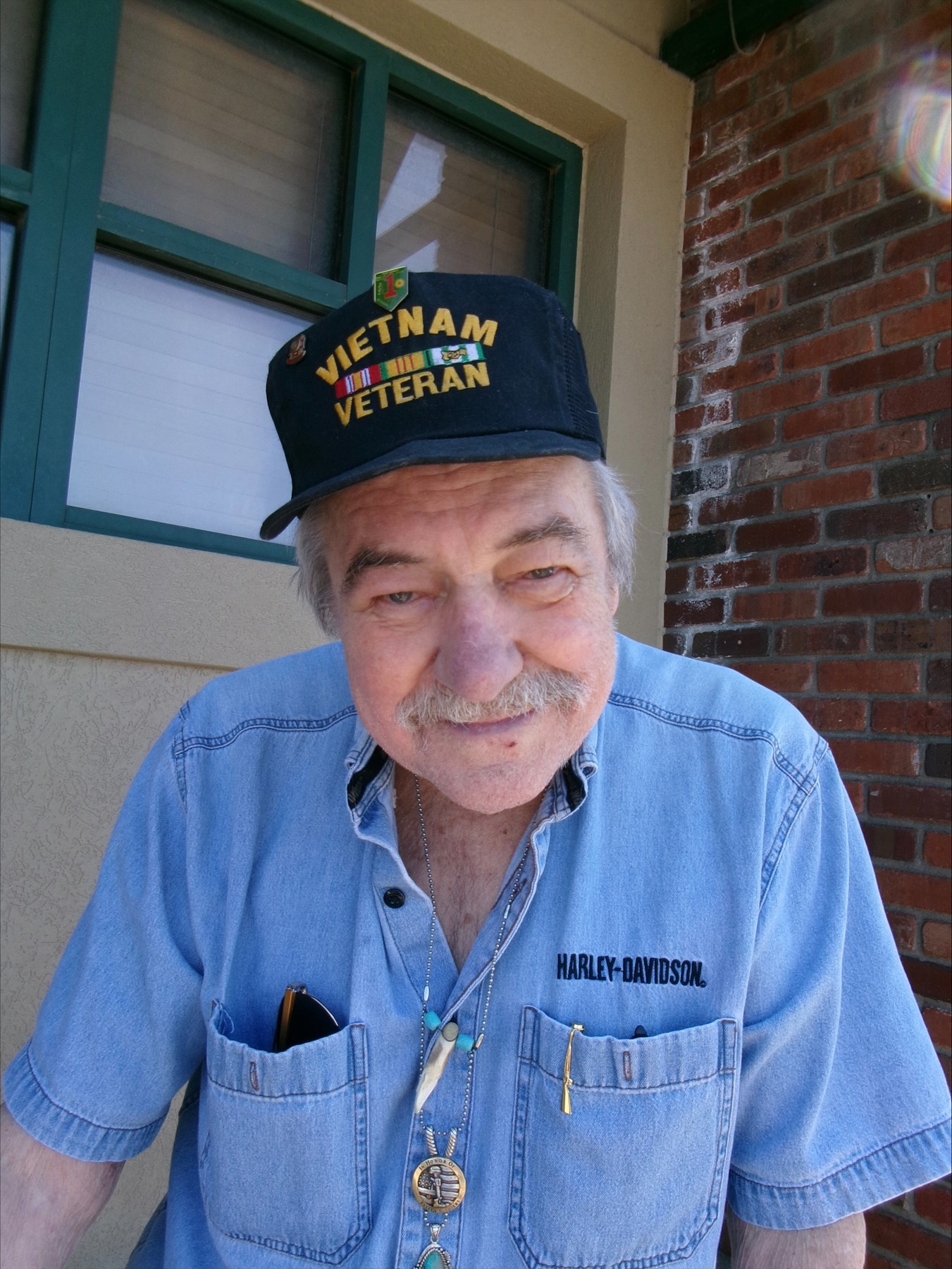 Obituary of Donald White